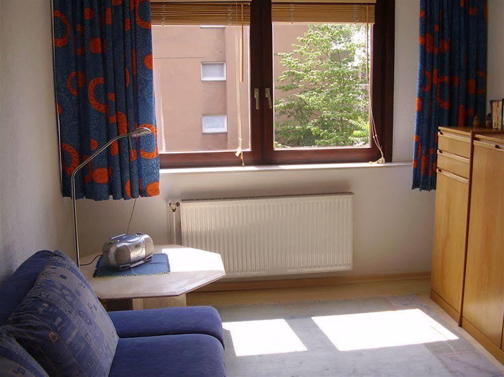Abt Private Rooms Hannover Exhibition Ground Экстерьер фото